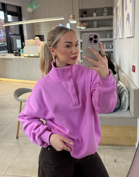Snap Collar Sierra Sweatshirt in Fuchsia Pink