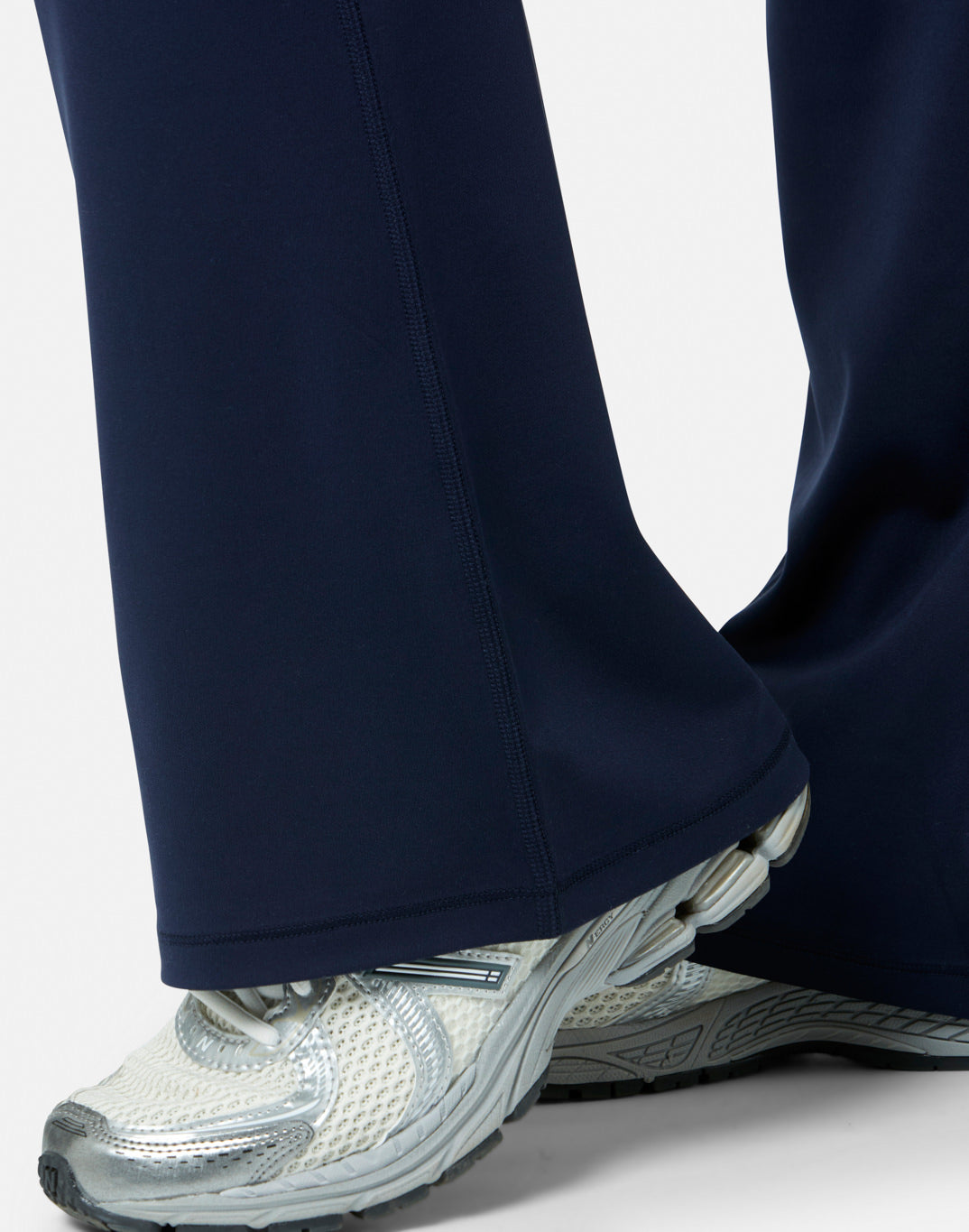 Soft-Motion Flare Legging in Twilight Navy