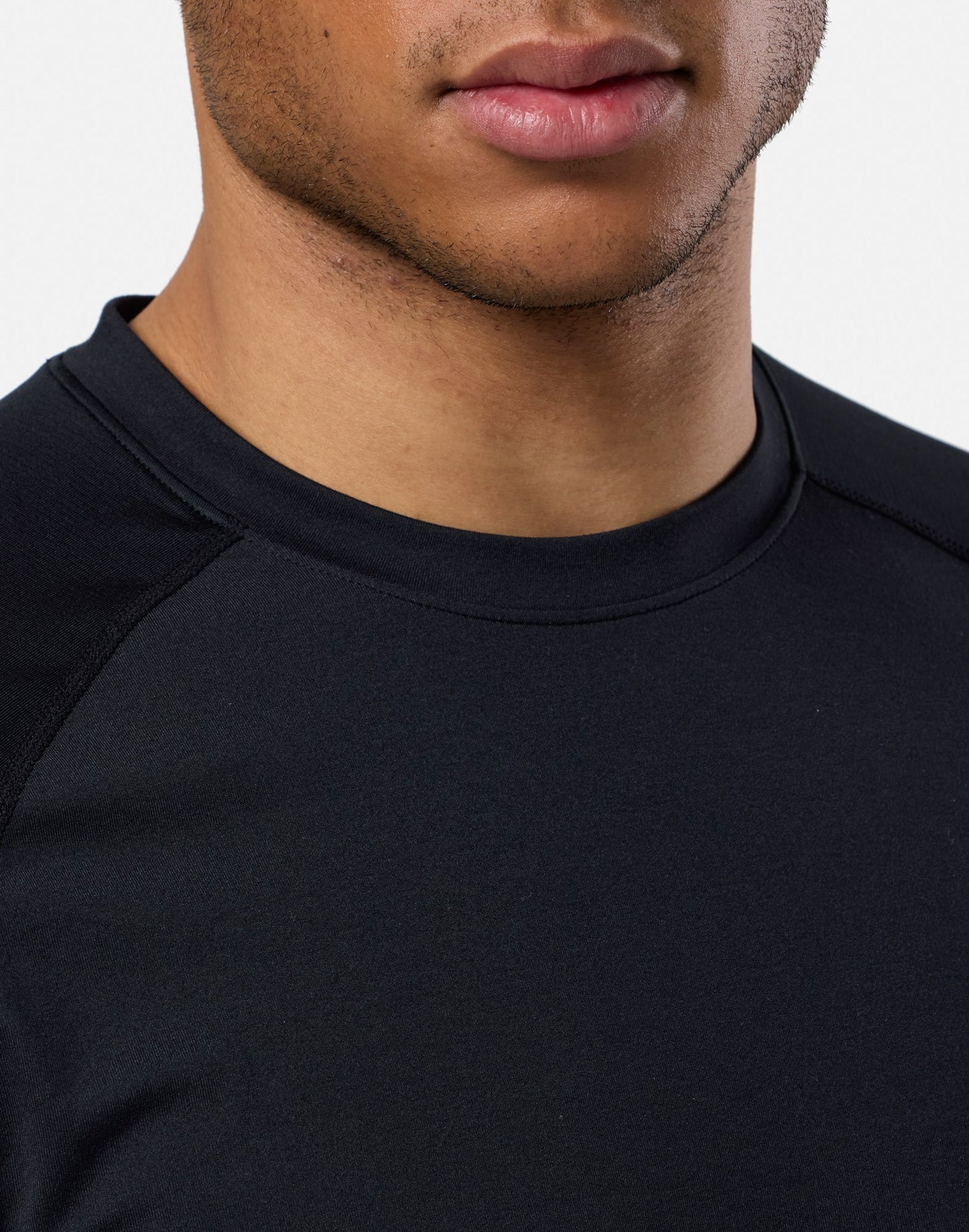 Relentless Tee in Black